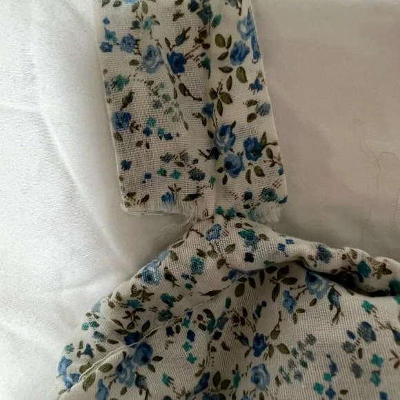 Floral dress - Picture 8 of 9